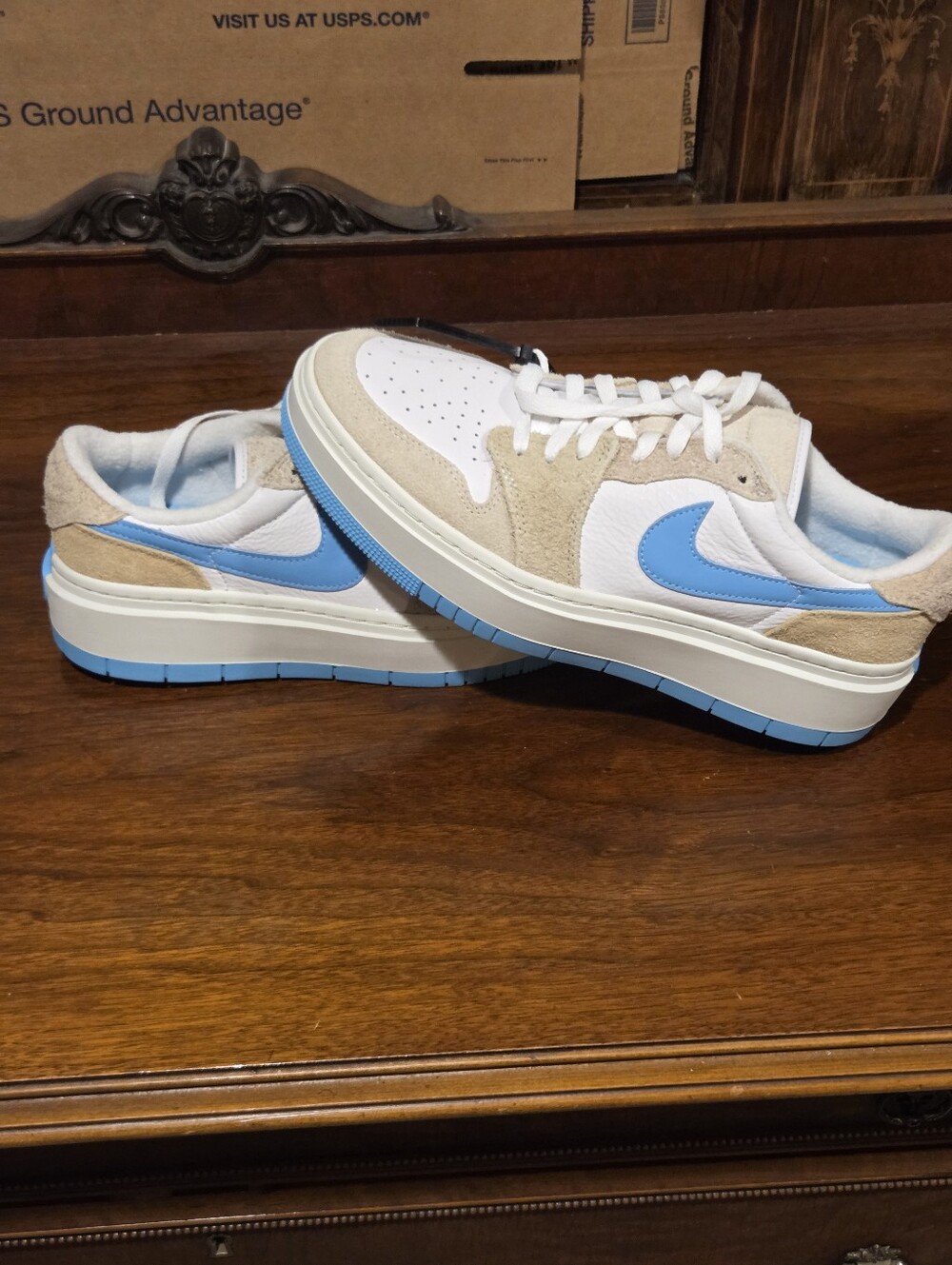 Jordan 1 Low Womens Size 12 Mens Size 10.5